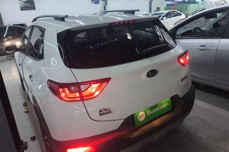Used Kia kx1 Stonic 2019 1.4L Automatic Fun Edition China VI Rear Left 45 Deg