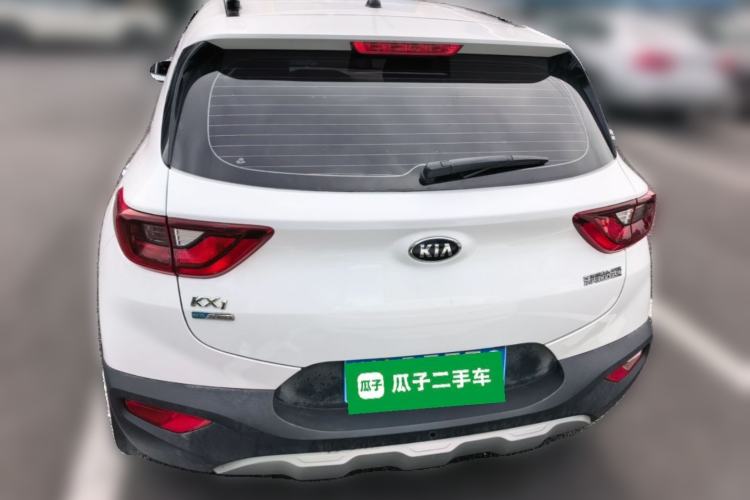Used Kia kx1 Stonic 2019 1.4L Manual Fun Edition China VI Standard Rear