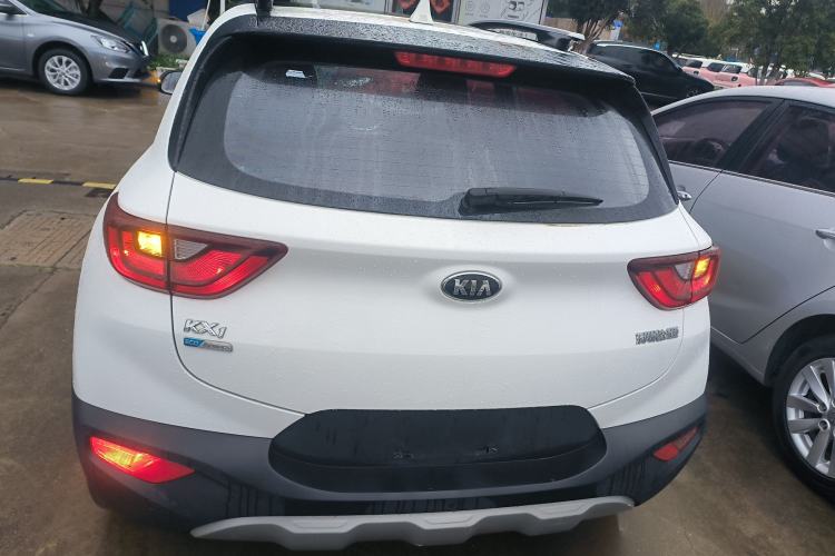 Used Kia kx1 Stonic 2019 1.4L Automatic Fun Edition China V Standard Rear