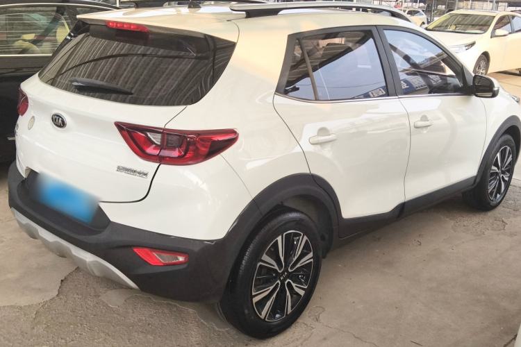 Used Kia kx1 Stonic 2019 1.4L Manual Fun Edition China VI Standard Rear Right 45 Deg