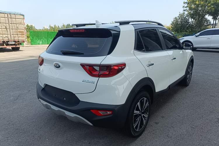 Used Kia kx1 Stonic 2019 1.4L Automatic Sport Edition China VI Rear Right 45 Deg