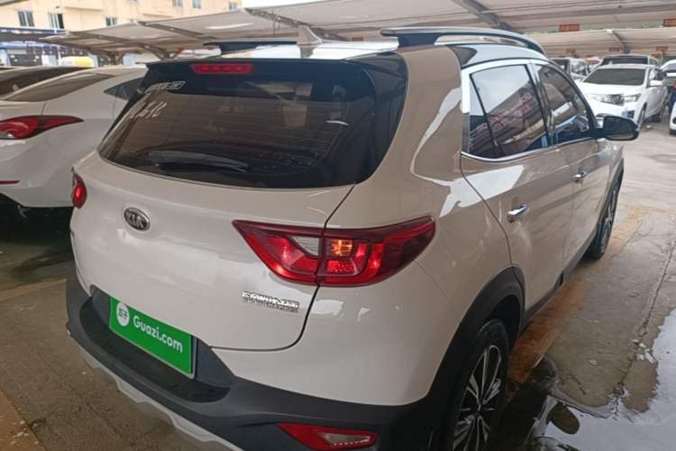 Used Kia kx1 Stonic 2019 1.4L Automatic Sport Edition China VI Rear Right 45 Deg