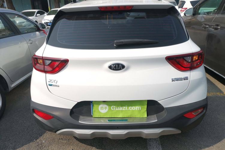 Used Kia kx1 Stonic 2019 1.4L Manual Fun Edition China VI Standard Rear