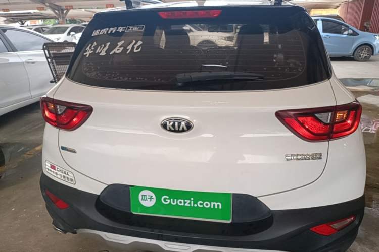 Used Kia kx1 Stonic 2019 1.4L Automatic Sport Edition China VI Rear