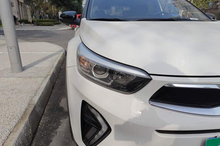 Used Kia kx1 Stonic 2019 1.4L Manual Fun Edition China VI Standard Right Front Headlight