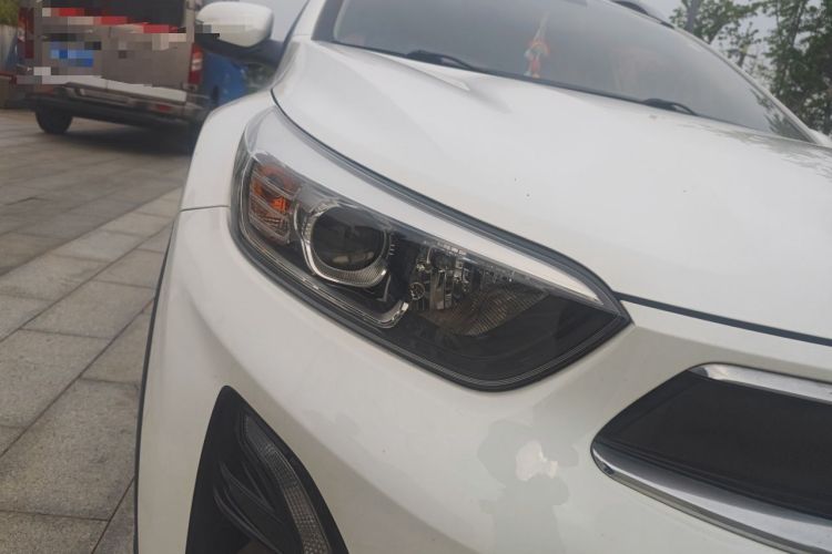 Used Kia kx1 Stonic 2019 1.4L Automatic Fun Edition China VI Right Front Headlight
