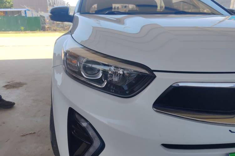 Used Kia kx1 Stonic 2019 1.4L Automatic Fashion Edition China VI Right Front Headlight