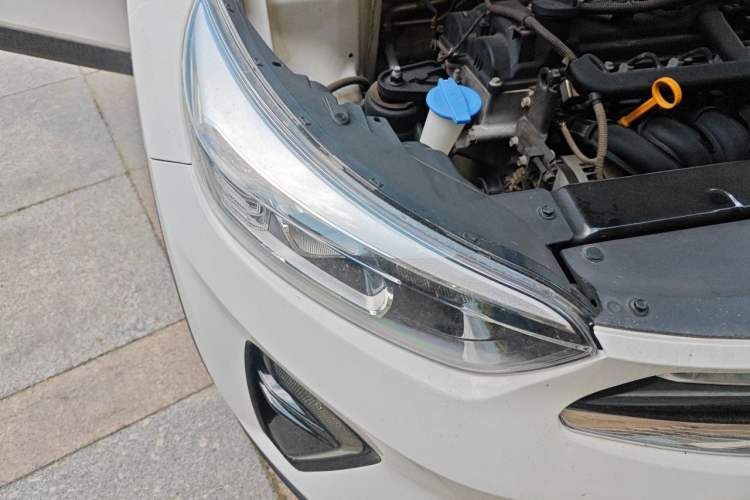 Used Kia kx1 Stonic 2019 1.4L Automatic Fun Edition China V Standard Right Front Headlight