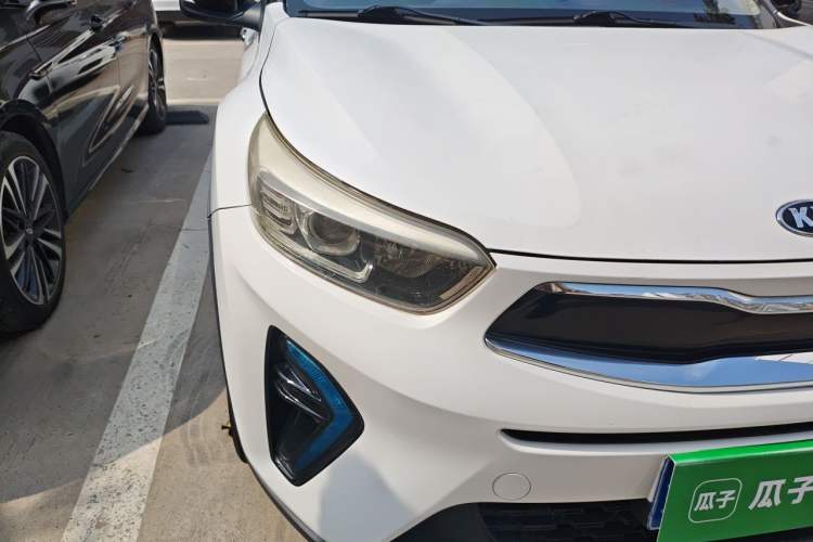 Used Kia kx1 Stonic 2019 1.4L Automatic Fun Edition China V Standard Right Front Headlight