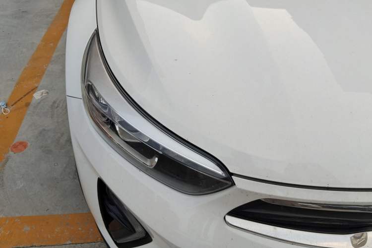 Used Kia kx1 Stonic 2019 1.4L Automatic Sport Edition China VI Right Front Headlight