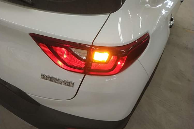 Used Kia kx1 Stonic 2019 1.4L Automatic Fun Edition China V Standard Right Rear Taillight