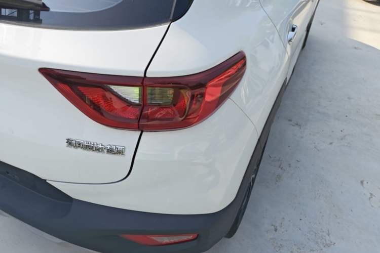 Used Kia kx1 Stonic 2019 1.4L Automatic Sport Edition China VI Right Rear Taillight