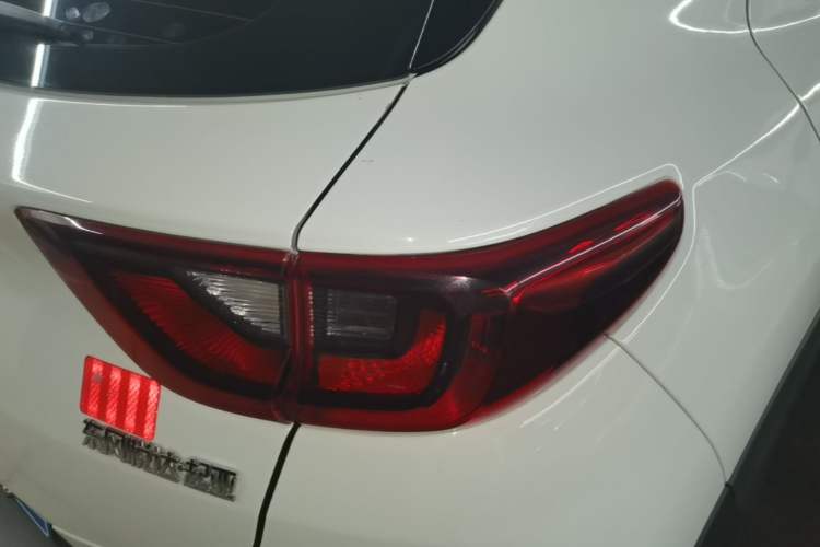 Used Kia kx1 Stonic 2019 1.4L Automatic Fun Edition China VI Right Rear Taillight