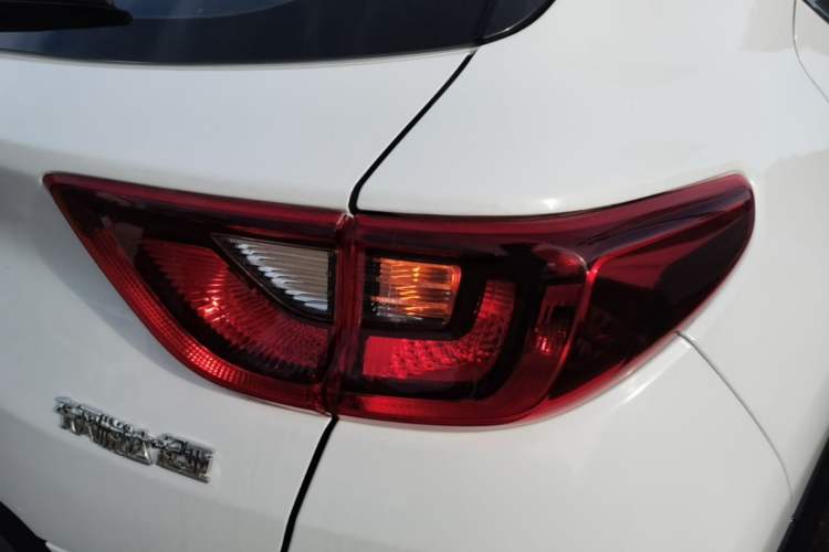 Used Kia kx1 Stonic 2019 1.4L Automatic Fun Edition China VI Right Rear Taillight