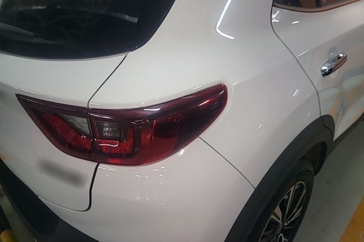 Used Kia kx1 Stonic 2019 1.4L Automatic Fun Edition China VI Right Rear Taillight