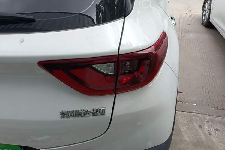 Used Kia kx1 Stonic 2019 1.4L Automatic Fun Edition China VI Right Rear Taillight
