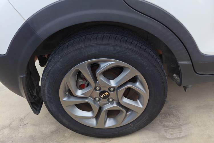 Used Kia kx1 Stonic 2019 1.4L Automatic Fun Edition China V Standard Right Rear Wheel Hub