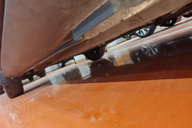 Used Kia kx1 Stonic 2019 1.4L Automatic Sport Edition China VI Right Side Sill