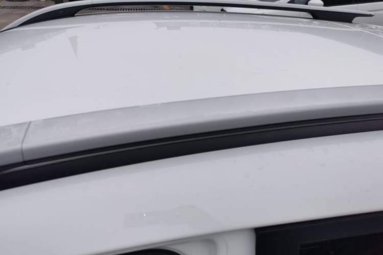 Used Kia kx1 Stonic 2019 1.4L Automatic Fun Edition China VI Roof