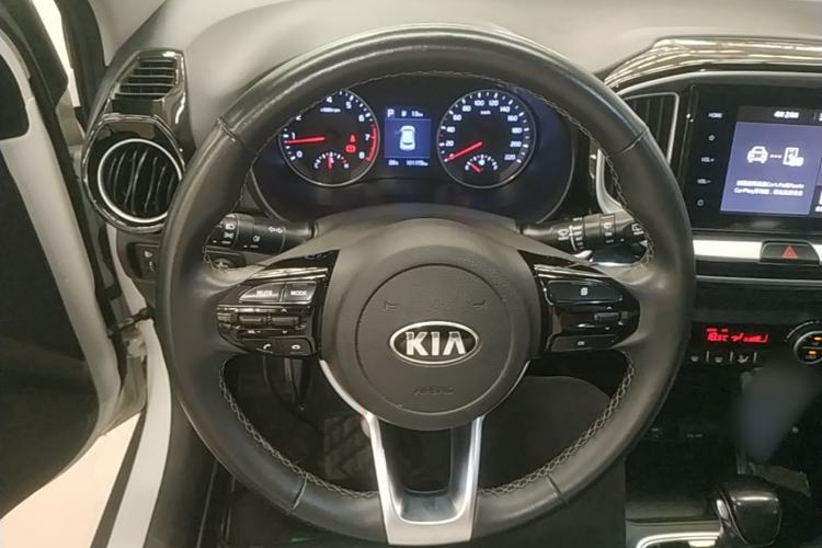 Used Kia kx1 Stonic 2019 1.4L Automatic Fun Edition China V Standard Steering Wheel