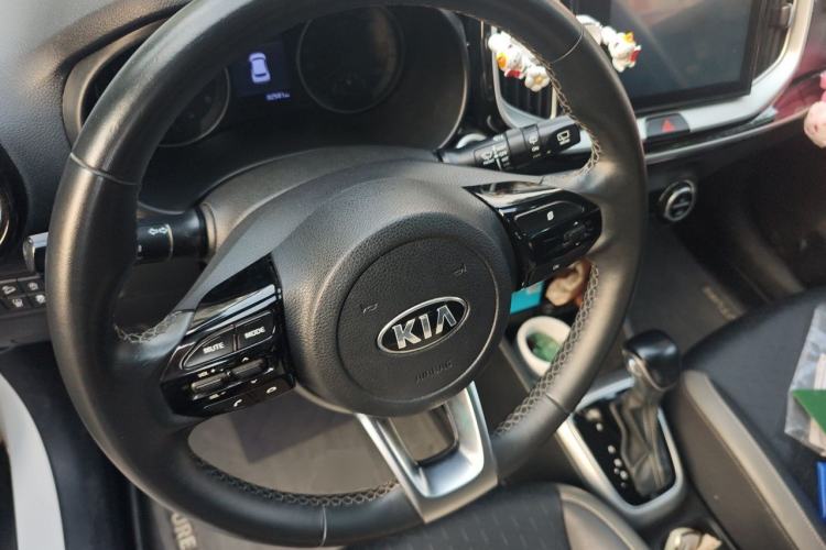 Used Kia kx1 Stonic 2019 1.4L Automatic Fun Edition China VI Steering Wheel