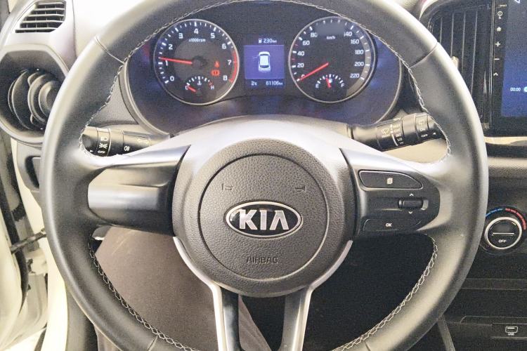 Used Kia kx1 Stonic 2019 1.4L Manual Fun Edition China VI Standard Steering Wheel