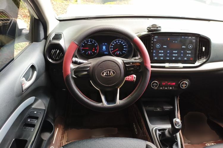 Used Kia kx1 Stonic 2019 1.4L Manual Fun Edition China VI Standard Steering Wheel