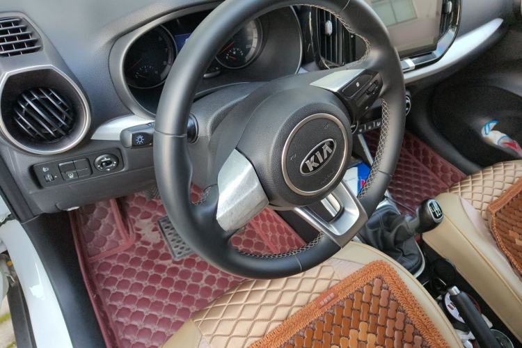 Used Kia kx1 Stonic 2019 1.4L Manual Fun Edition China VI Standard Steering Wheel