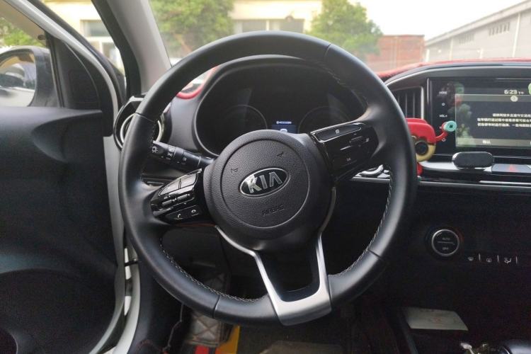 Used Kia kx1 Stonic 2019 1.4L Automatic Fun Edition China VI Steering Wheel