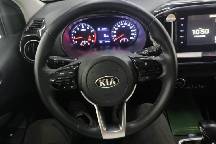 Used Kia kx1 Stonic 2019 1.4L Automatic Fun Edition China VI Steering Wheel