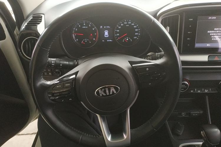 Used Kia kx1 Stonic 2019 1.4L Automatic Fun Edition China V Standard Steering Wheel