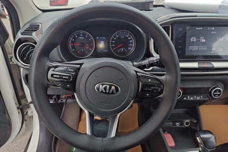 Used Kia kx1 Stonic 2019 1.4L Automatic Fun Edition China V Standard Steering Wheel