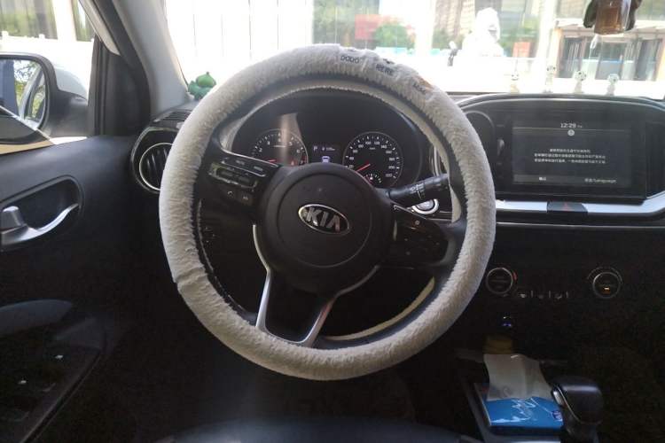 Used Kia kx1 Stonic 2019 1.4L Automatic Fun Edition China VI Steering Wheel