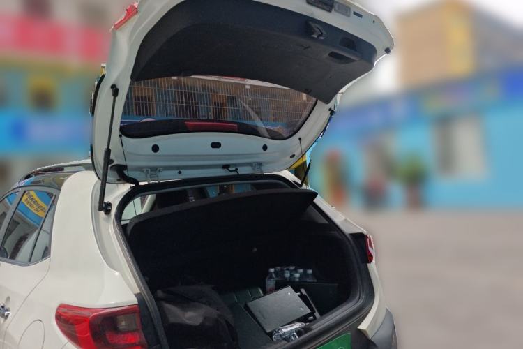 Used Kia kx1 Stonic 2019 1.4L Automatic Fun Edition China V Standard Trunk