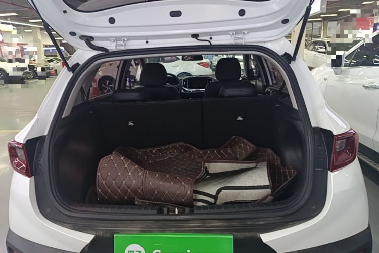 Used Kia kx1 Stonic 2019 1.4L Automatic Fun Edition China VI Trunk