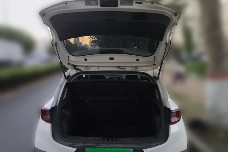 Used Kia kx1 Stonic 2019 1.4L Automatic Fun Edition China V Standard Trunk
