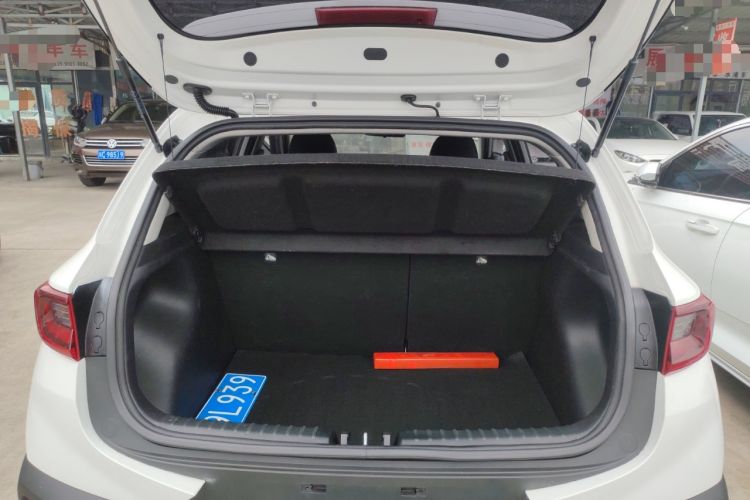 Used Kia kx1 Stonic 2019 1.4L Automatic Sport Edition China VI Trunk