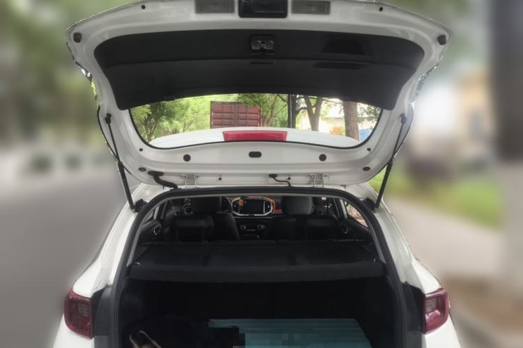 Used Kia kx1 Stonic 2019 1.4L Automatic Fun Edition China VI Trunk
