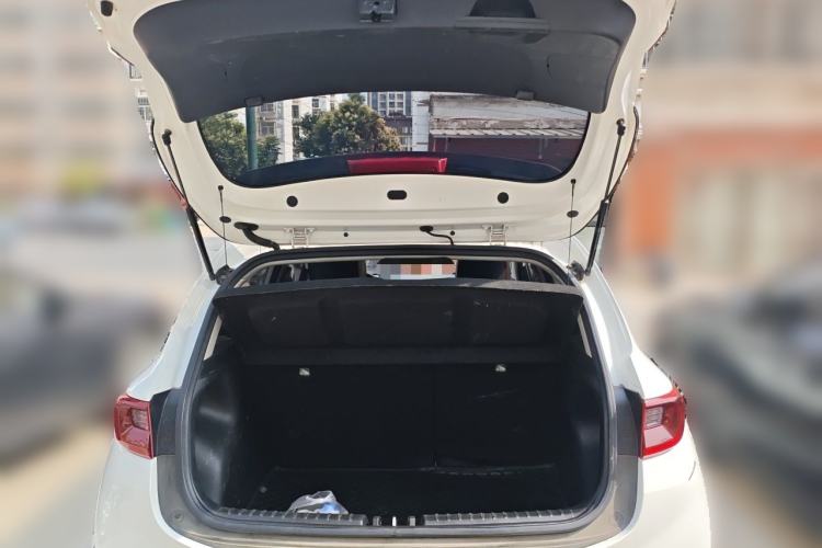 Used Kia kx1 Stonic 2019 1.4L Automatic Fun Edition China V Standard Trunk