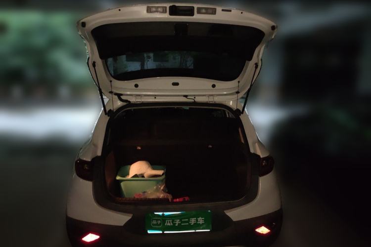 Used Kia kx1 Stonic 2019 1.4L Automatic Fun Edition China VI Trunk