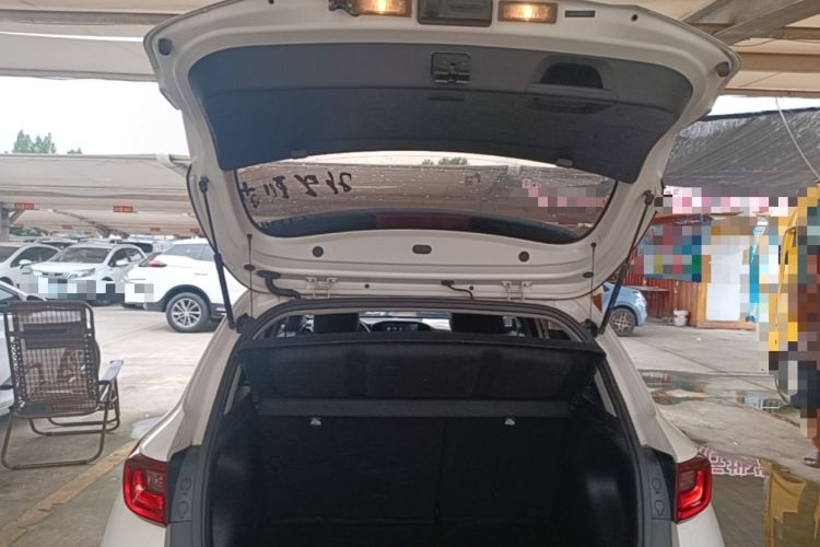 Used Kia kx1 Stonic 2019 1.4L Automatic Sport Edition China VI Trunk