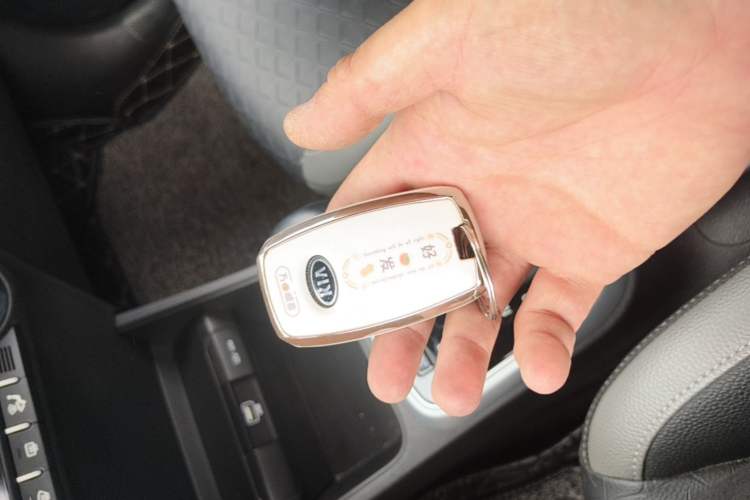 Used Kia kx1 Stonic 2019 1.4L Automatic Fun Edition China VI Vehicle Key