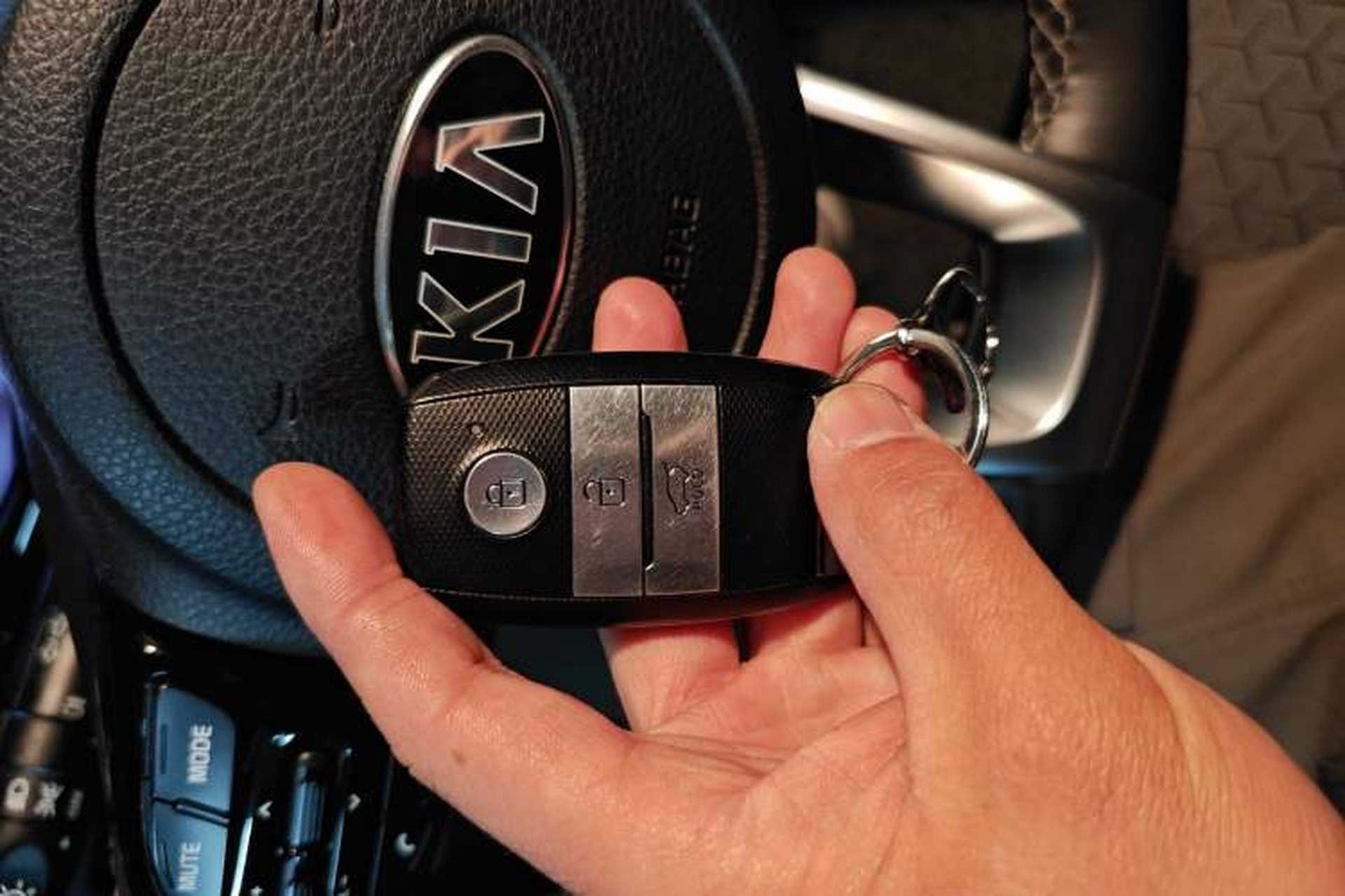 Used Kia kx1 Stonic 2019 1.4L Automatic Fun Edition China V Standard Vehicle Key