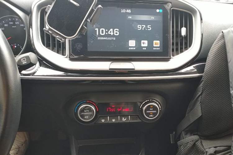 Used Kia kx1 Stonic 2019 1.4L Automatic Fun Edition China VI Audio And AC Panel