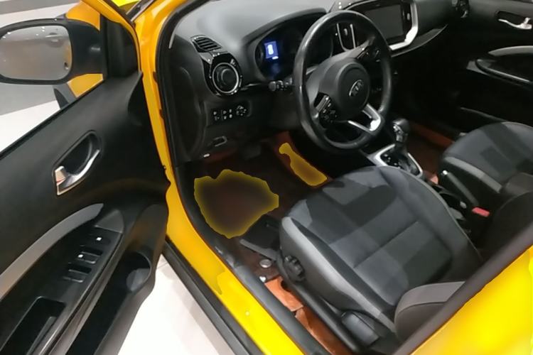 Used Kia kx1 Stonic 2019 1.4L Automatic Sport Edition China VI Driver Seat