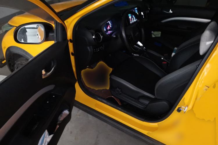 Used Kia kx1 Stonic 2019 1.4L Automatic Fashion Edition China VI Driver Seat