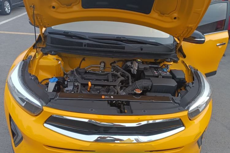Used Kia kx1 Stonic 2019 1.4L Automatic Sport Edition China VI Engine Bay