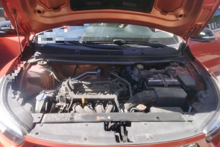 Used Kia kx1 Stonic 2019 1.4L Automatic Sport Edition China VI Engine Bay