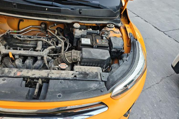 Used Kia kx1 Stonic 2019 1.4L Automatic Fun Edition China VI Engine Bay Left