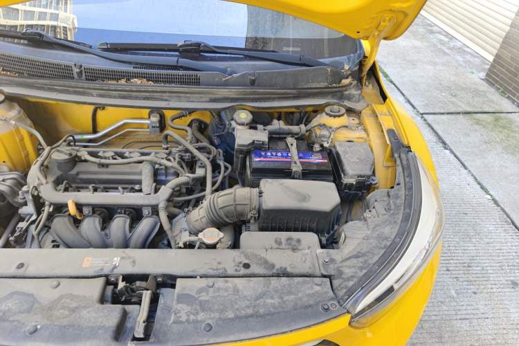 Used Kia kx1 Stonic 2019 1.4L Automatic Fun Edition China V Standard Engine Bay Left
